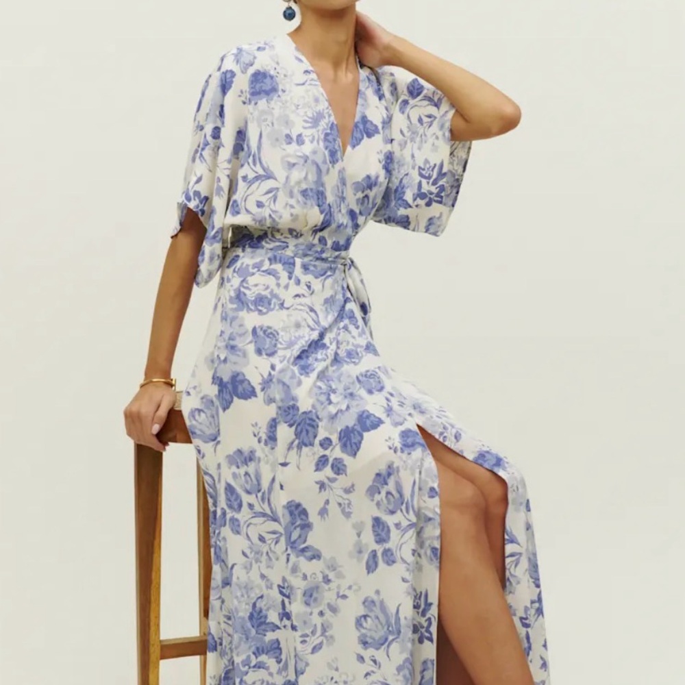 Reformation Winslow Dress Ivory & Blue- Small - Picture 3 of 5